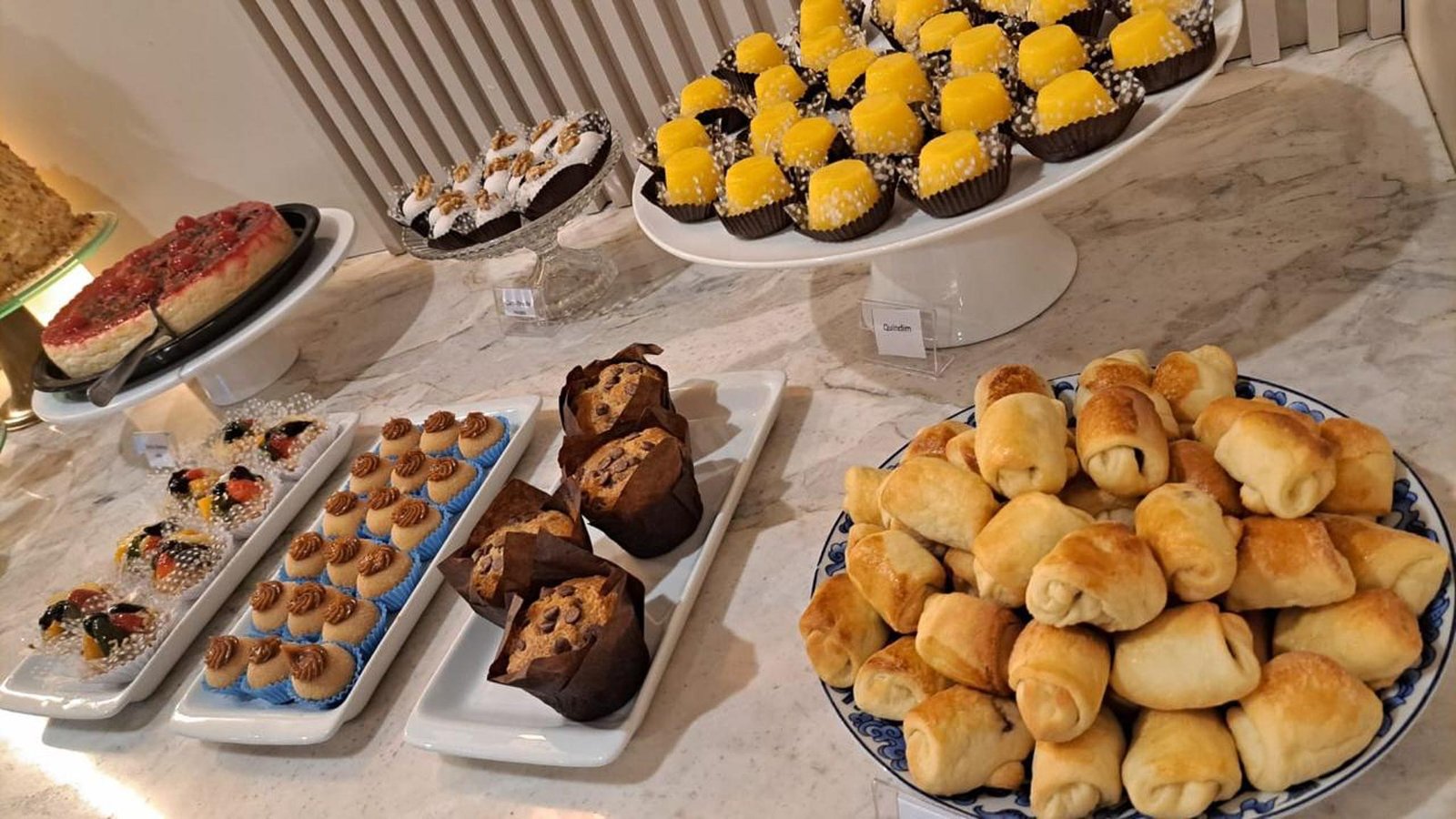Finger food em Curitiba com mini porções sofisticadas para eventos especiais