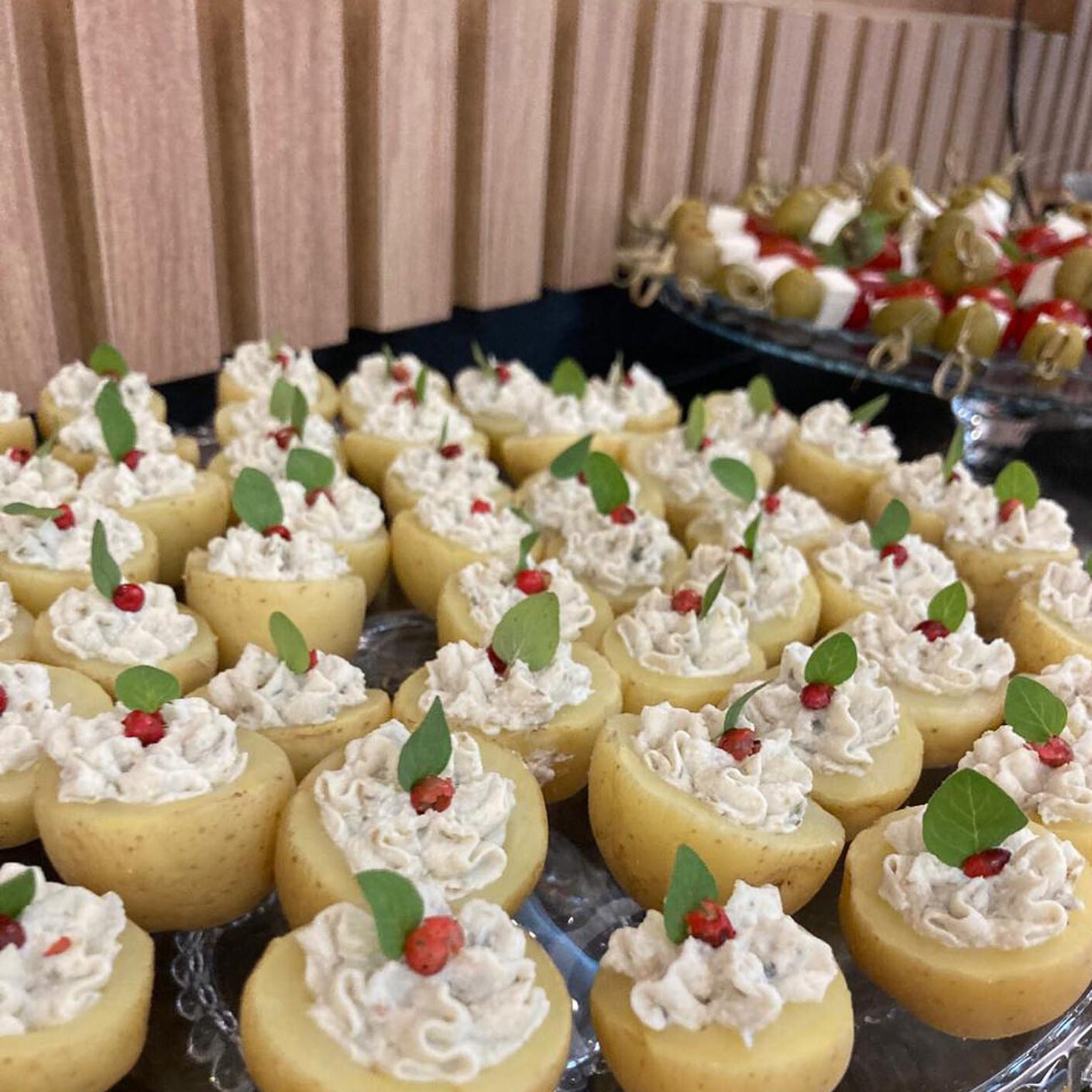 Finger food em Curitiba com mini porções sofisticadas para eventos especiais